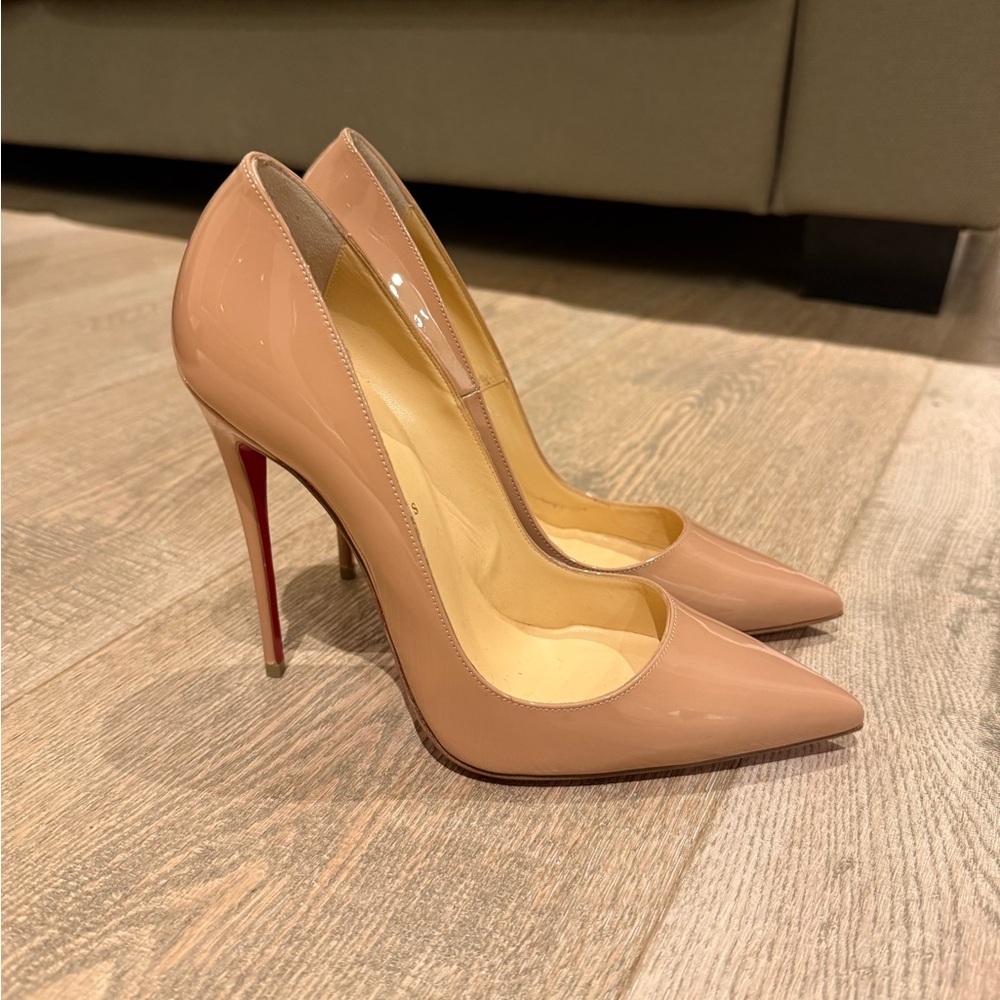 Christian Louboutin So Kate Stiletto Heels
